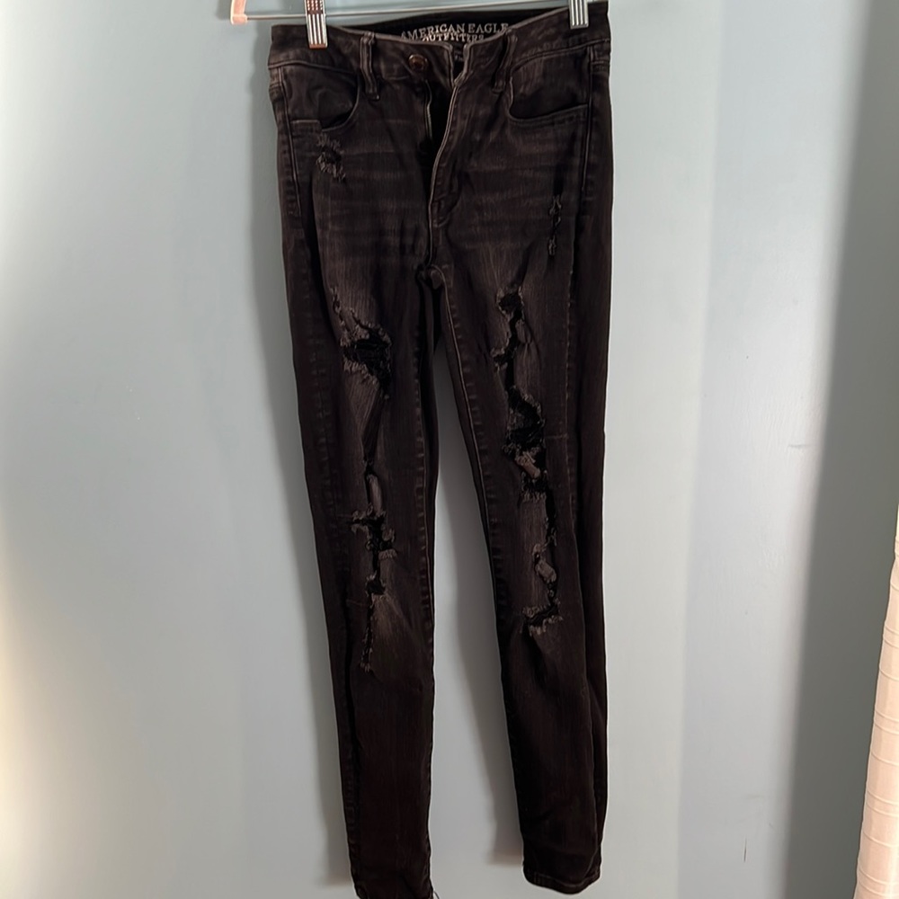 American Eagle ripped jeans